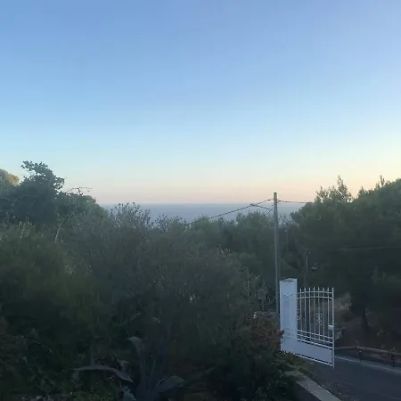 Appartement Rez De Villa - Porte Des Calanques Ensues-la-Redonne Exterior foto